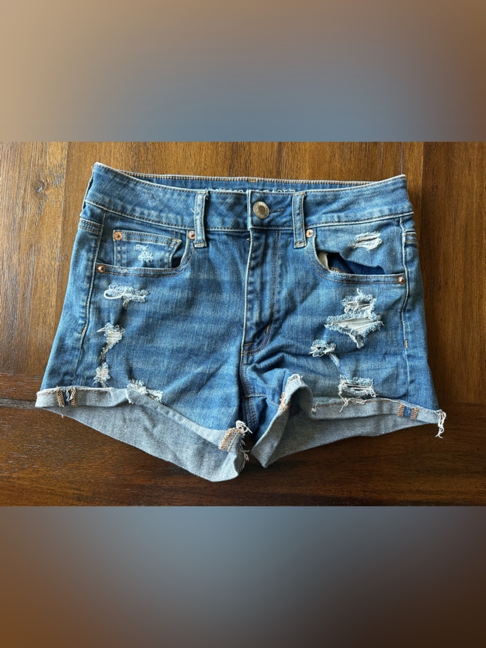 American Eagle Womens High-rise Shortie Distressed Rolled  Shorts - size 6